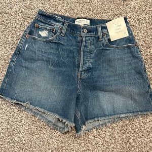 Abercrombie & Fitch curve love Dad short high rise